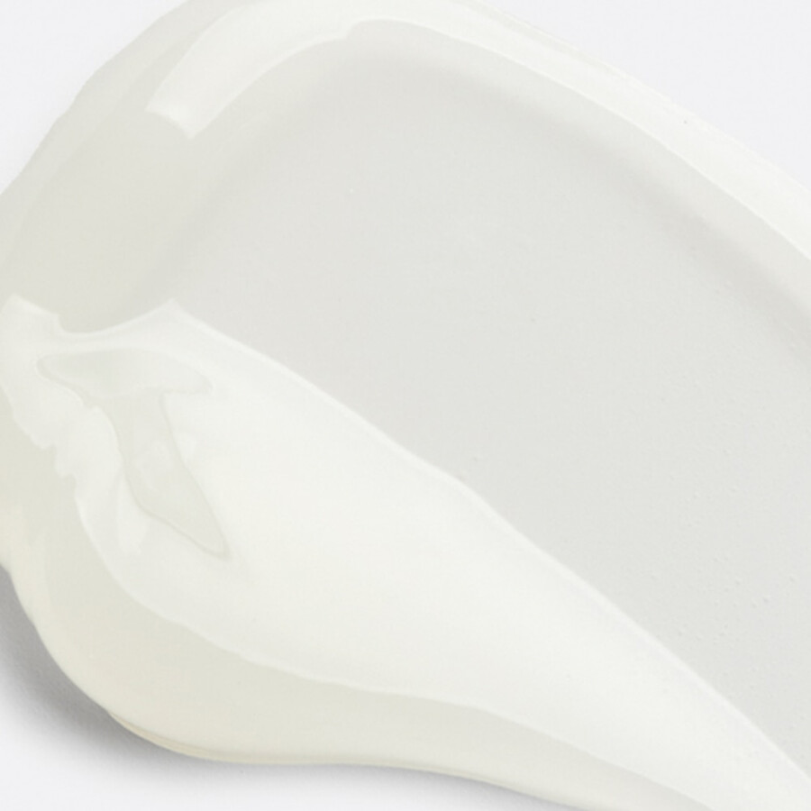 soin booster pour les lèvres à lacide hyaluronique et aux peptides